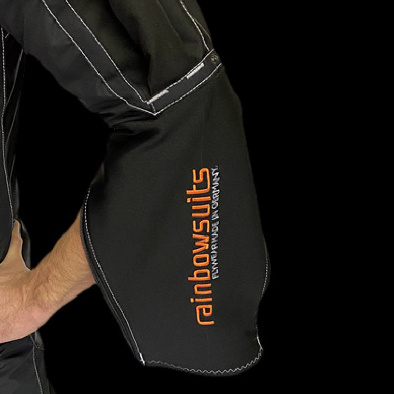 option-stick-logo-formation-suits-rainbowsuits-768-c-90